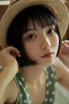 迈开腿让我看看小草莓